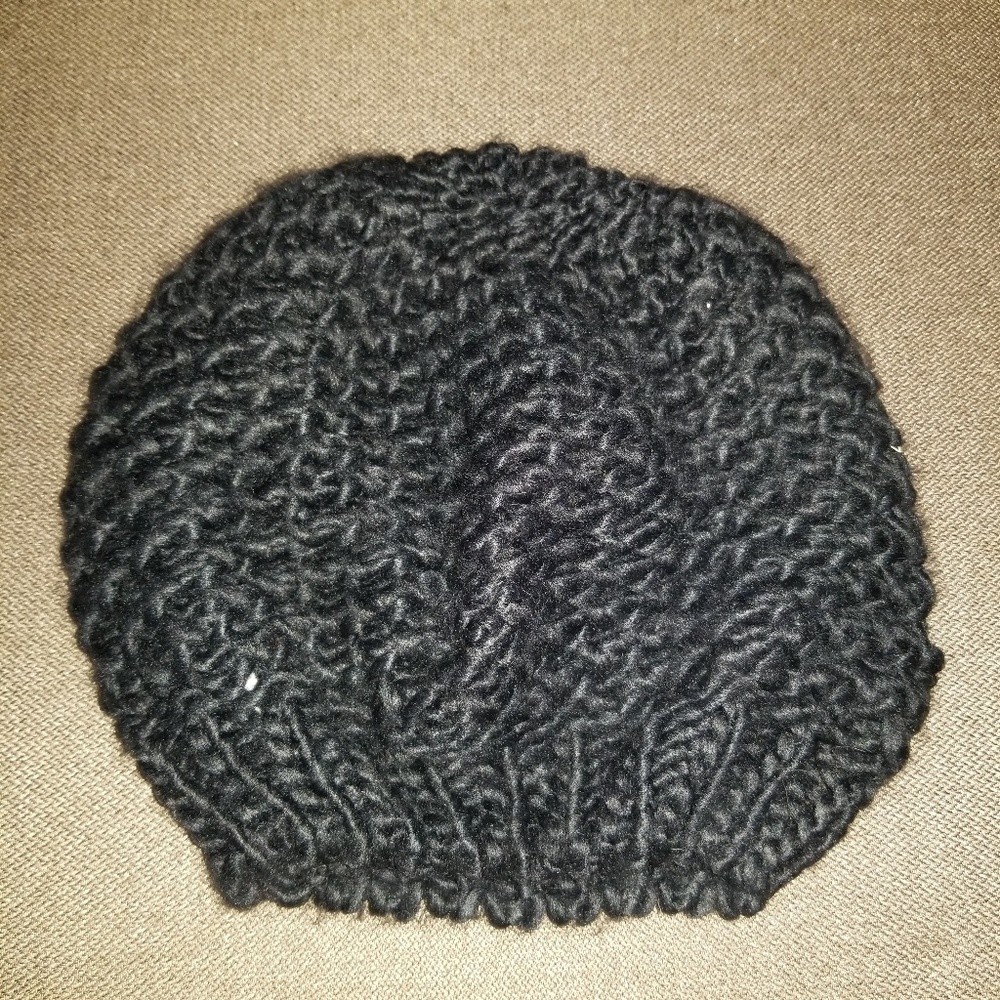 Black knit beanie